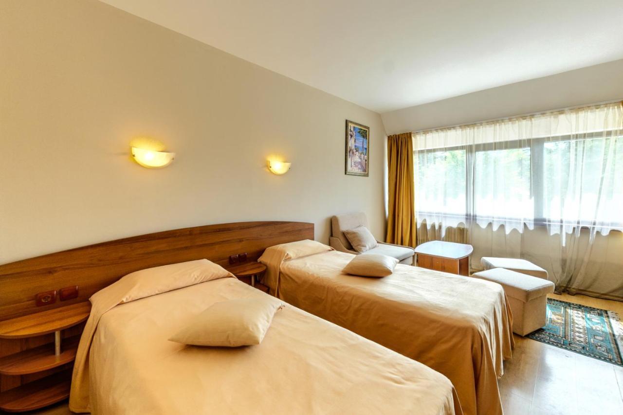 Moura & Villas Borovets Mountain Relax Spa Hotel Luaran gambar